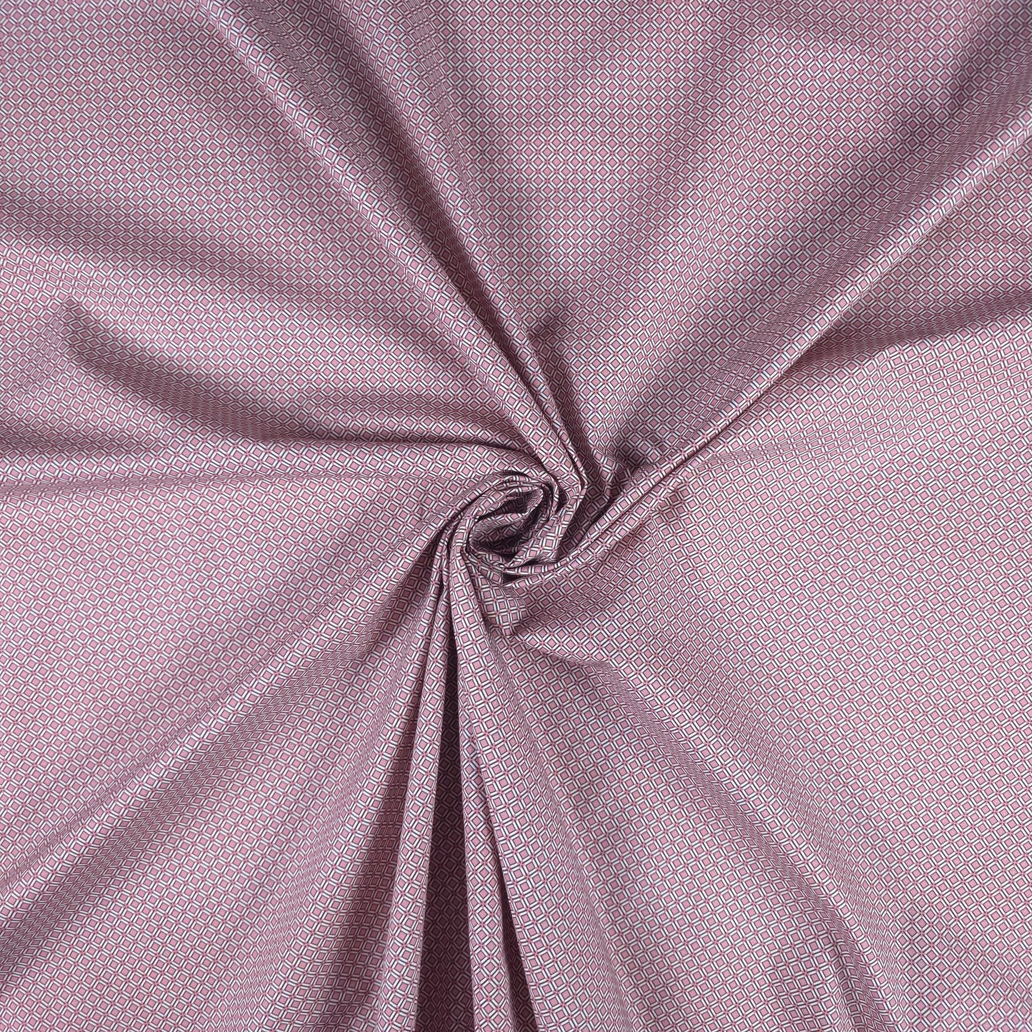 Classic Diamond Trellis Printed Poplin Fabric