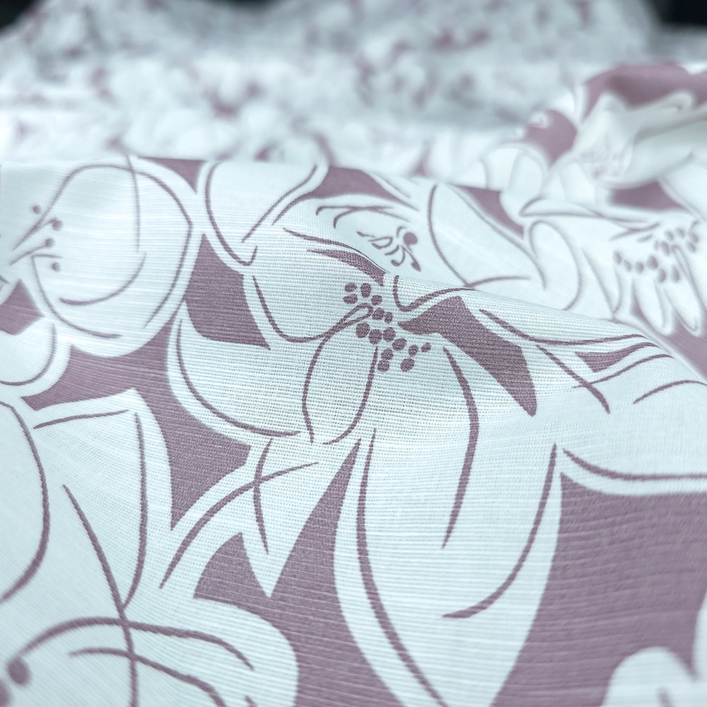 Elegant Lily Blossom Printed Cotton Slub Fabric