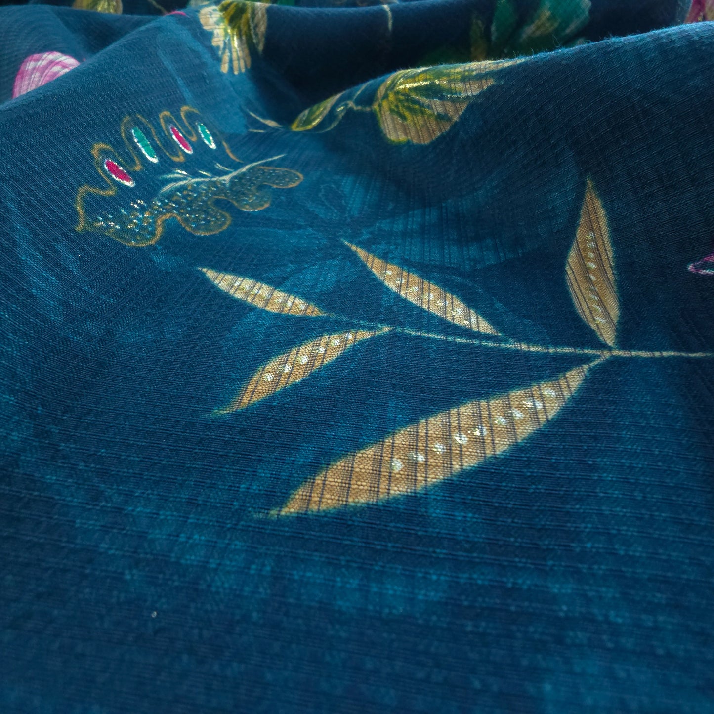 Floral Elegance Foil Printed Berlin Viscose Fabric