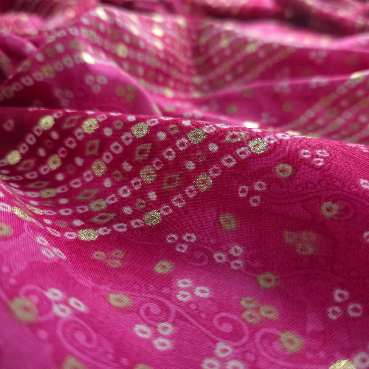 Bandhani Tie-Dye Inspired Foil Printed Rayon Fabric