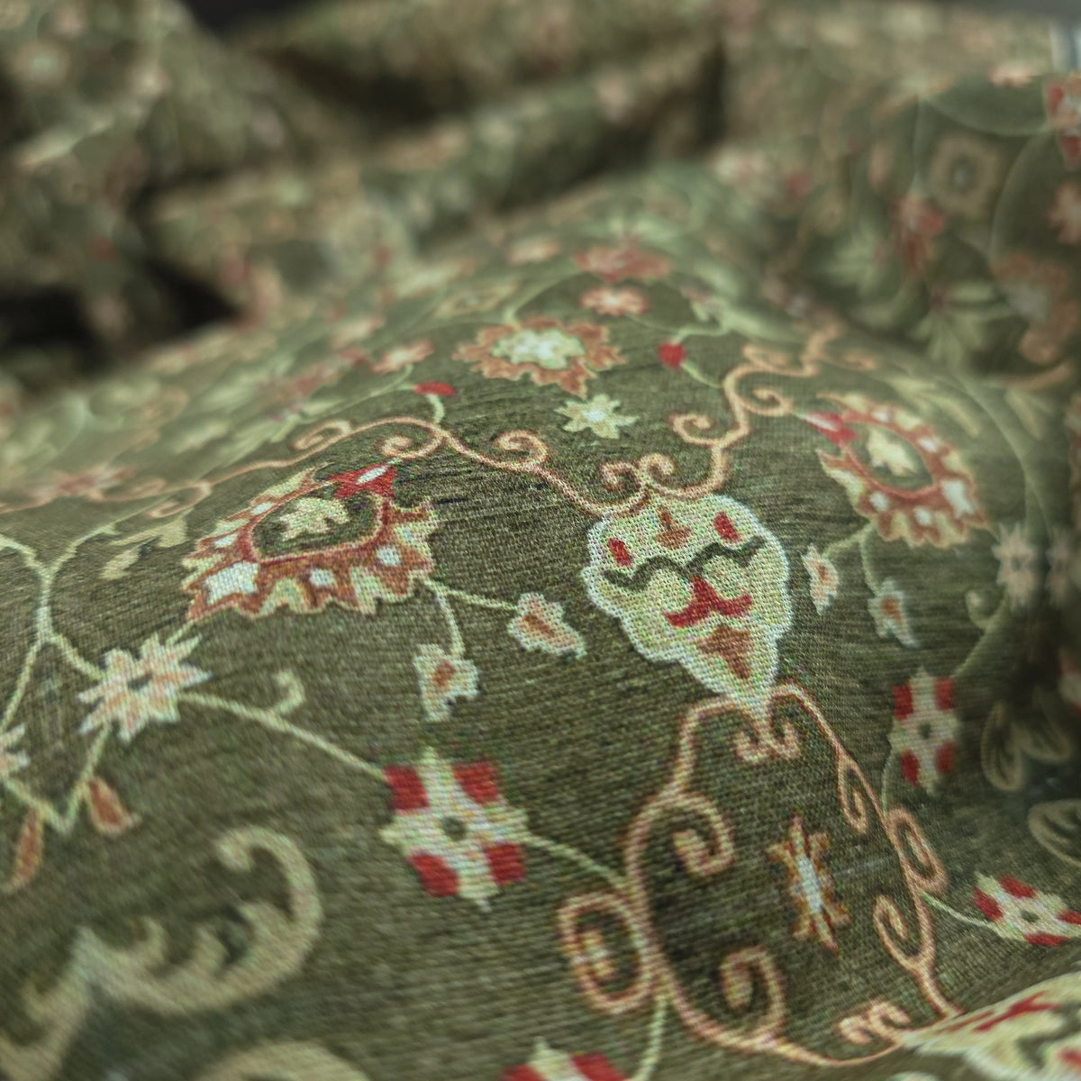 Ornate Persian Floral Lattice Printed Magic Slub Fabric