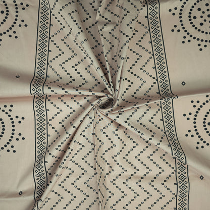 Geometric Medallion Dhabu Cotton Printed Fabric - Cream