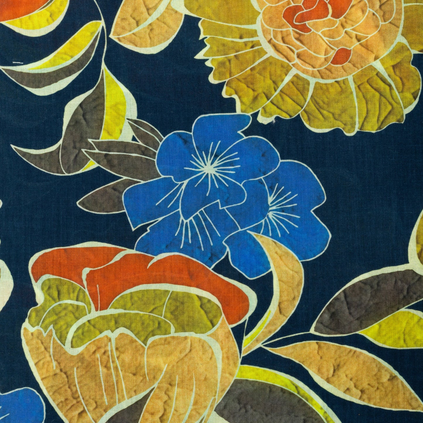 Timeless Floral Pattern Cambric Fabric