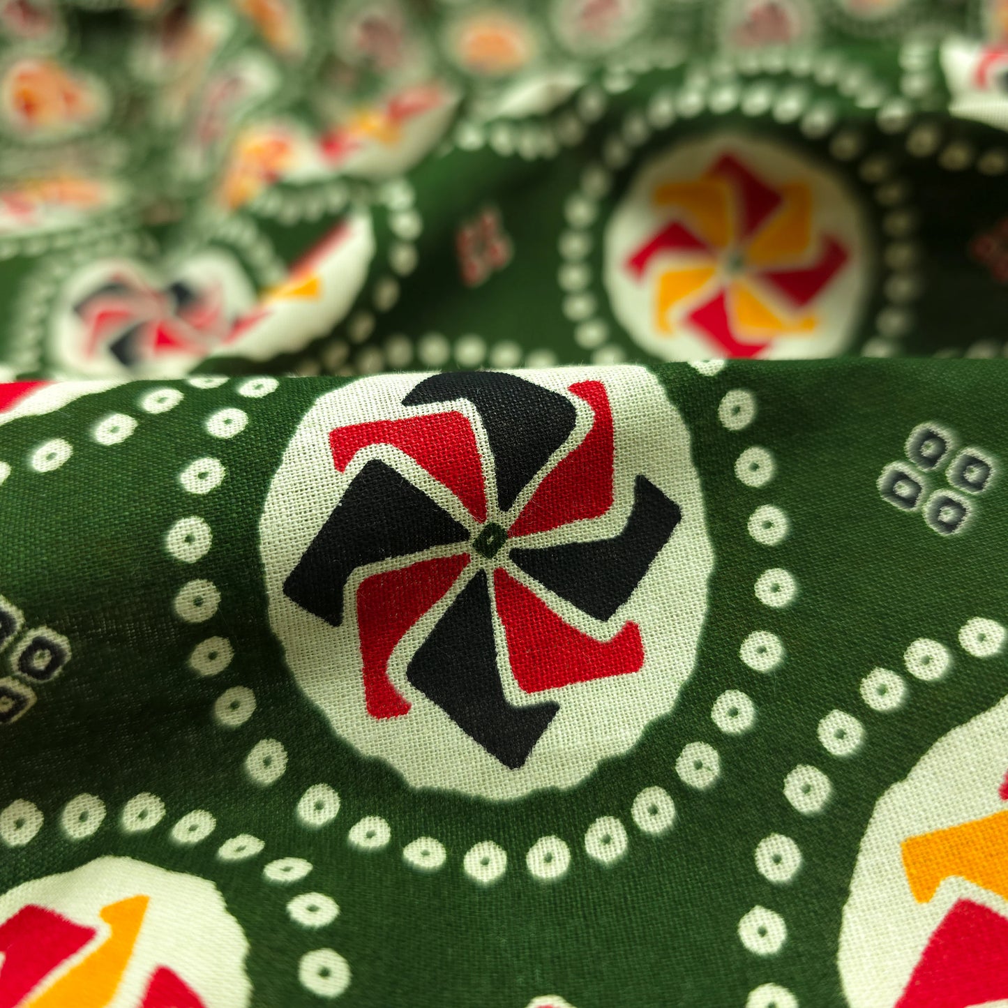 Jaipuri Pinwheel Buta Printed Poplin Fabric with Border