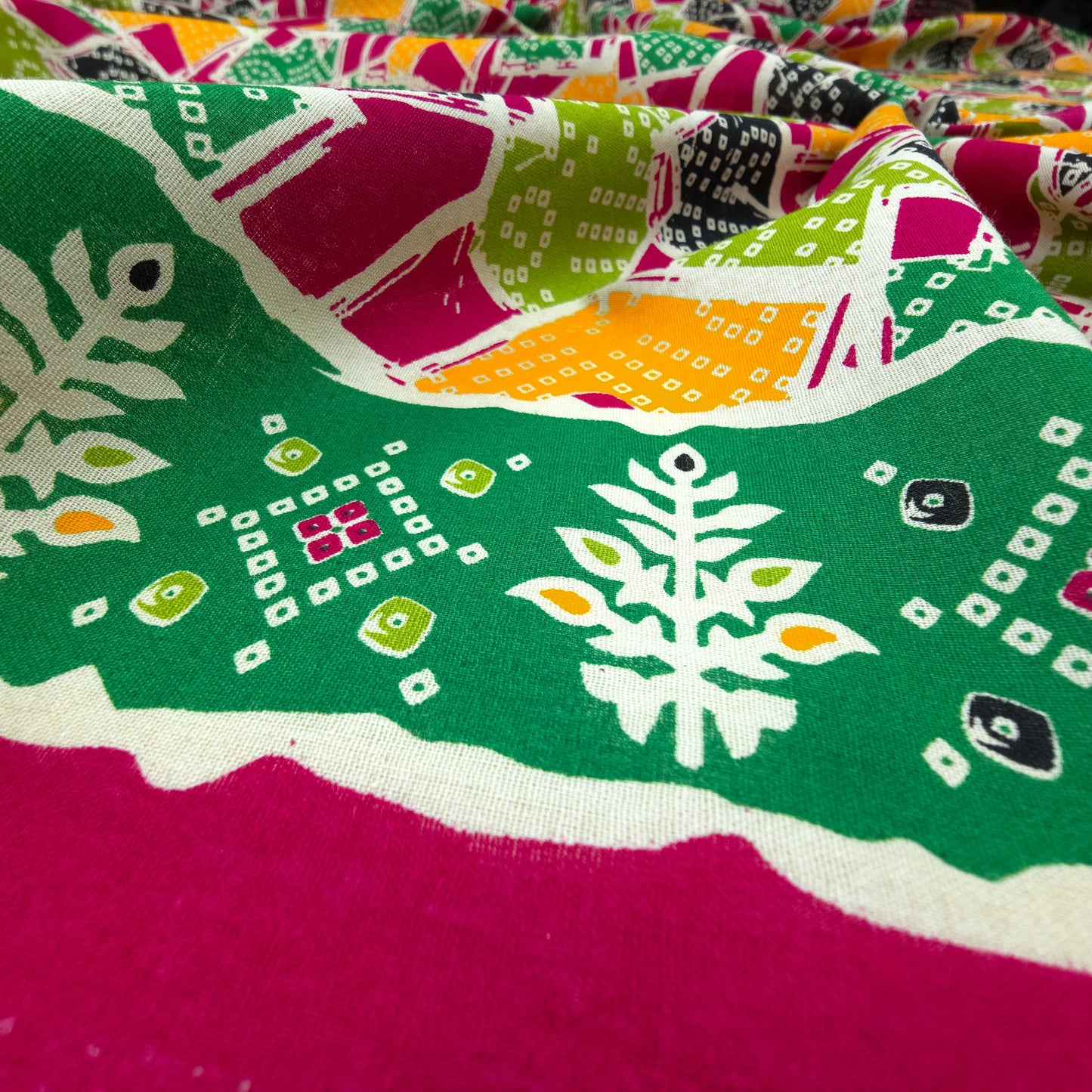Jaipuri Patchwork Geometric Printed Poplin Fabric with Border