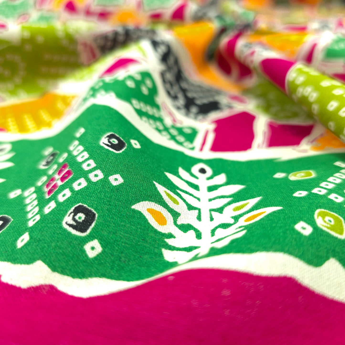 Jaipuri Patchwork Geometric Printed Poplin Fabric with Border