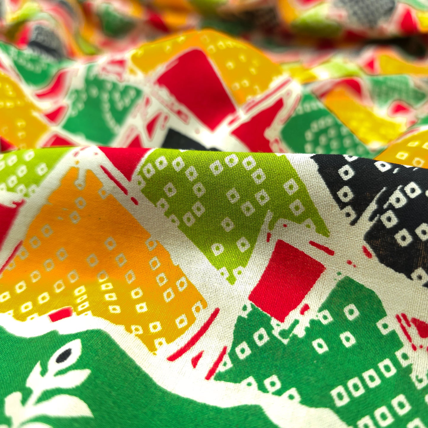 Jaipuri Patchwork Geometric Printed Poplin Fabric with Border