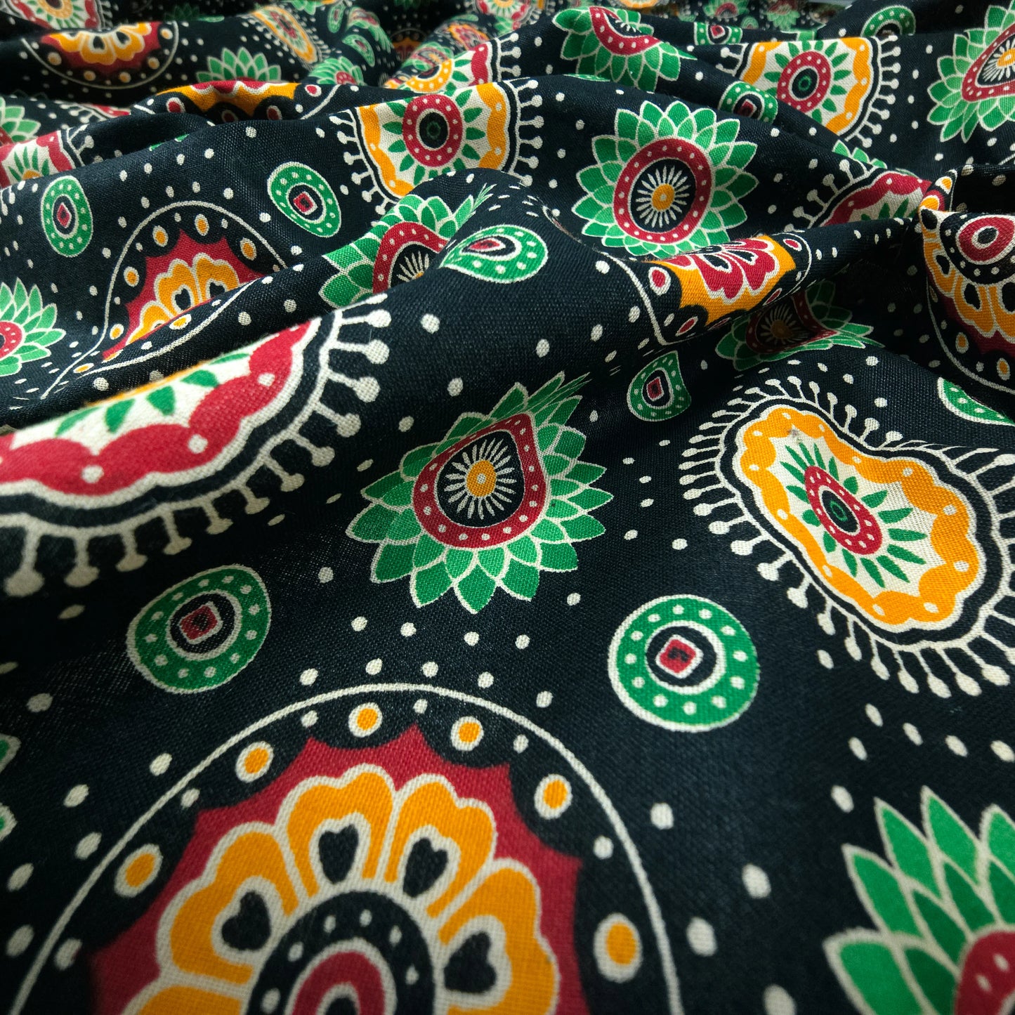 Jaipuri Floral Medallion Printed Poplin Fabric with Border