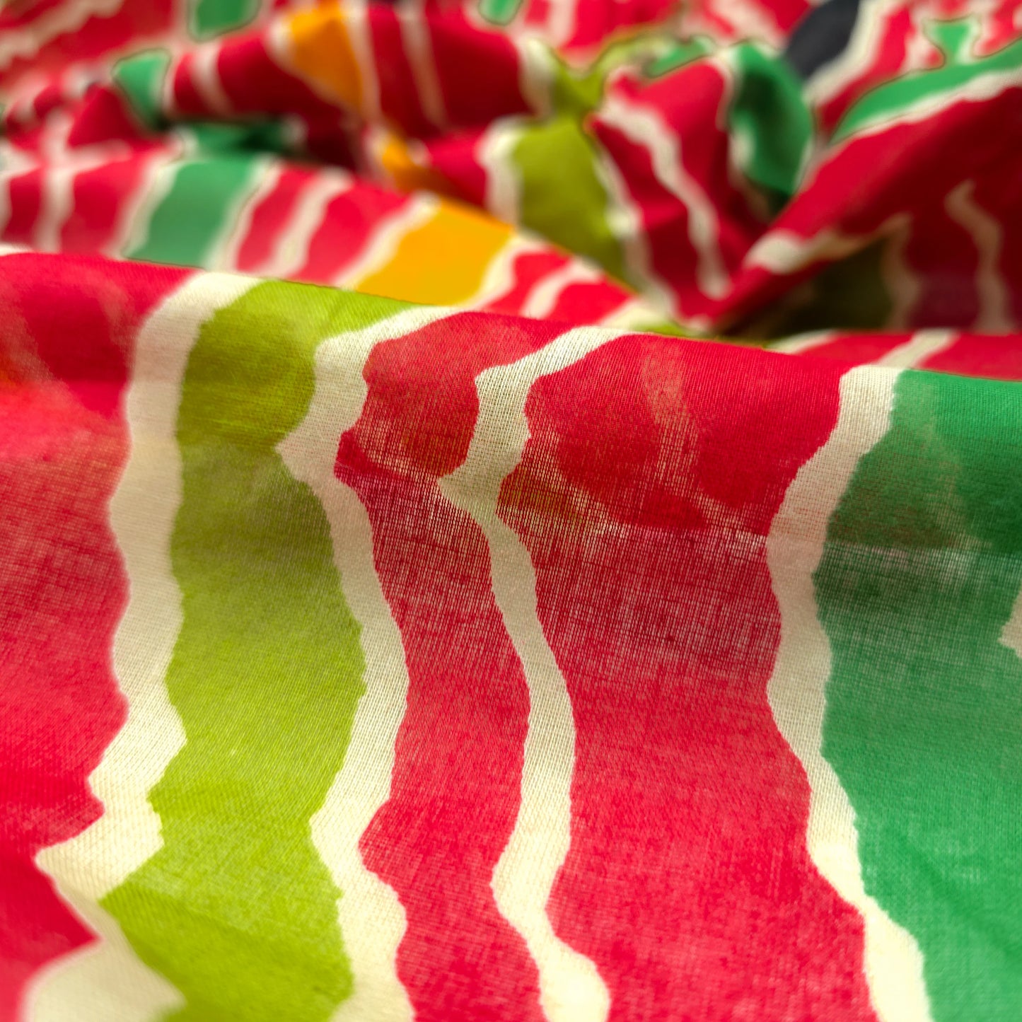 Jaipuri Leheriya Printed Cotton Mulmul Fabric