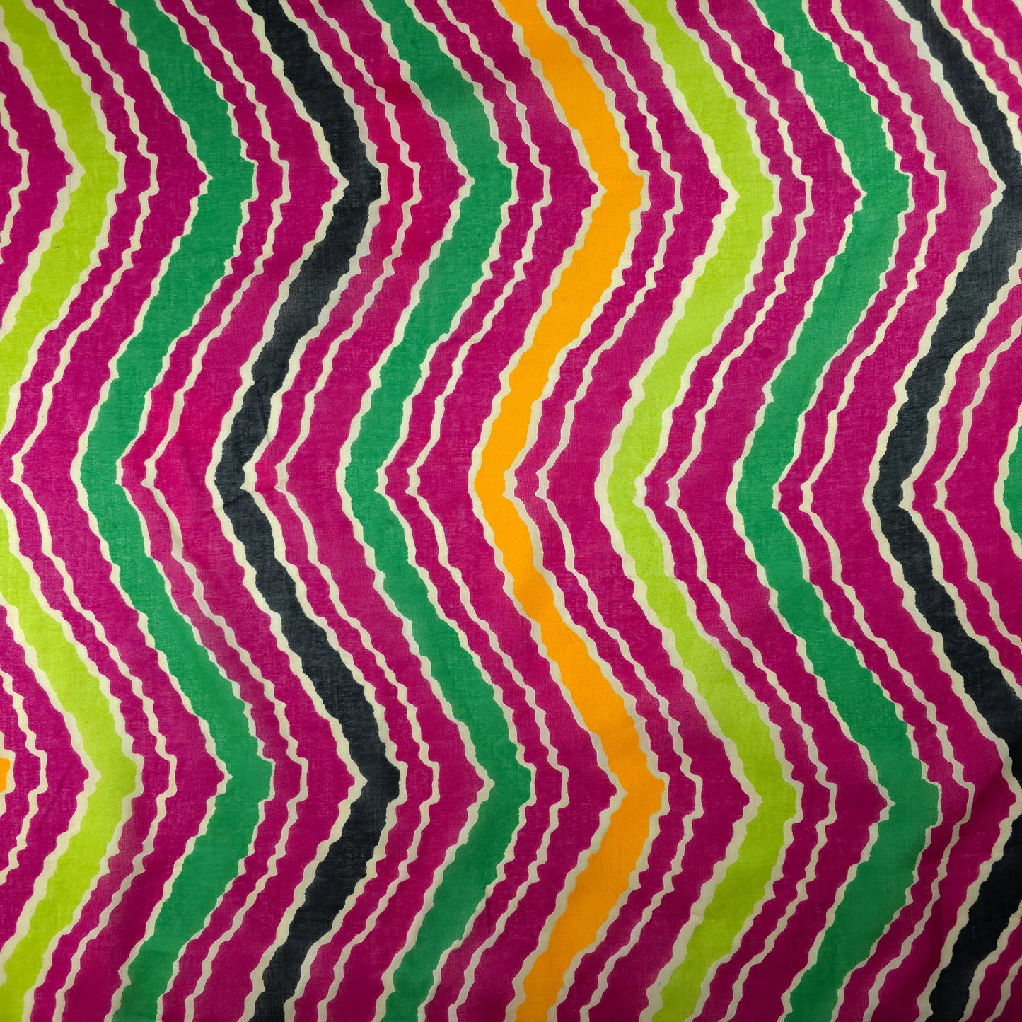 Jaipuri Leheriya Printed Cotton Mulmul Fabric