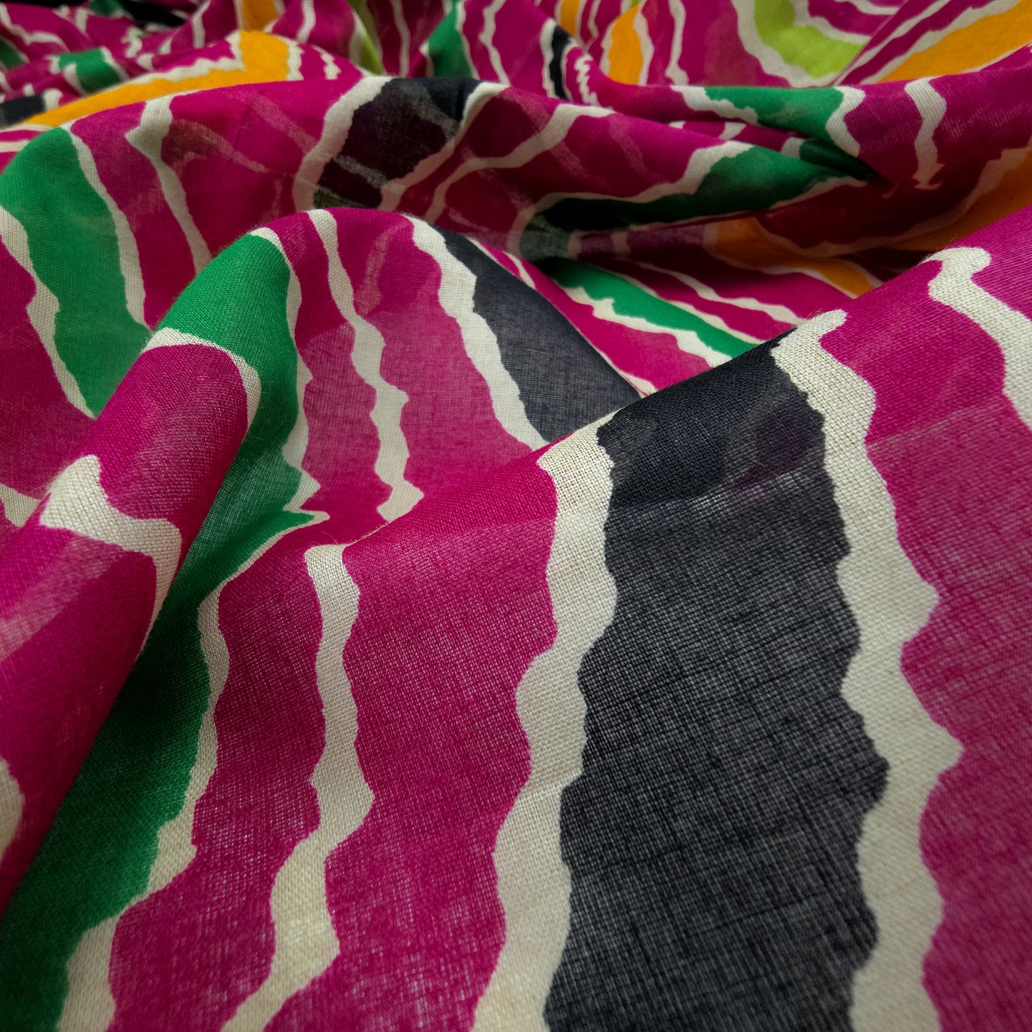 Jaipuri Leheriya Printed Cotton Mulmul Fabric