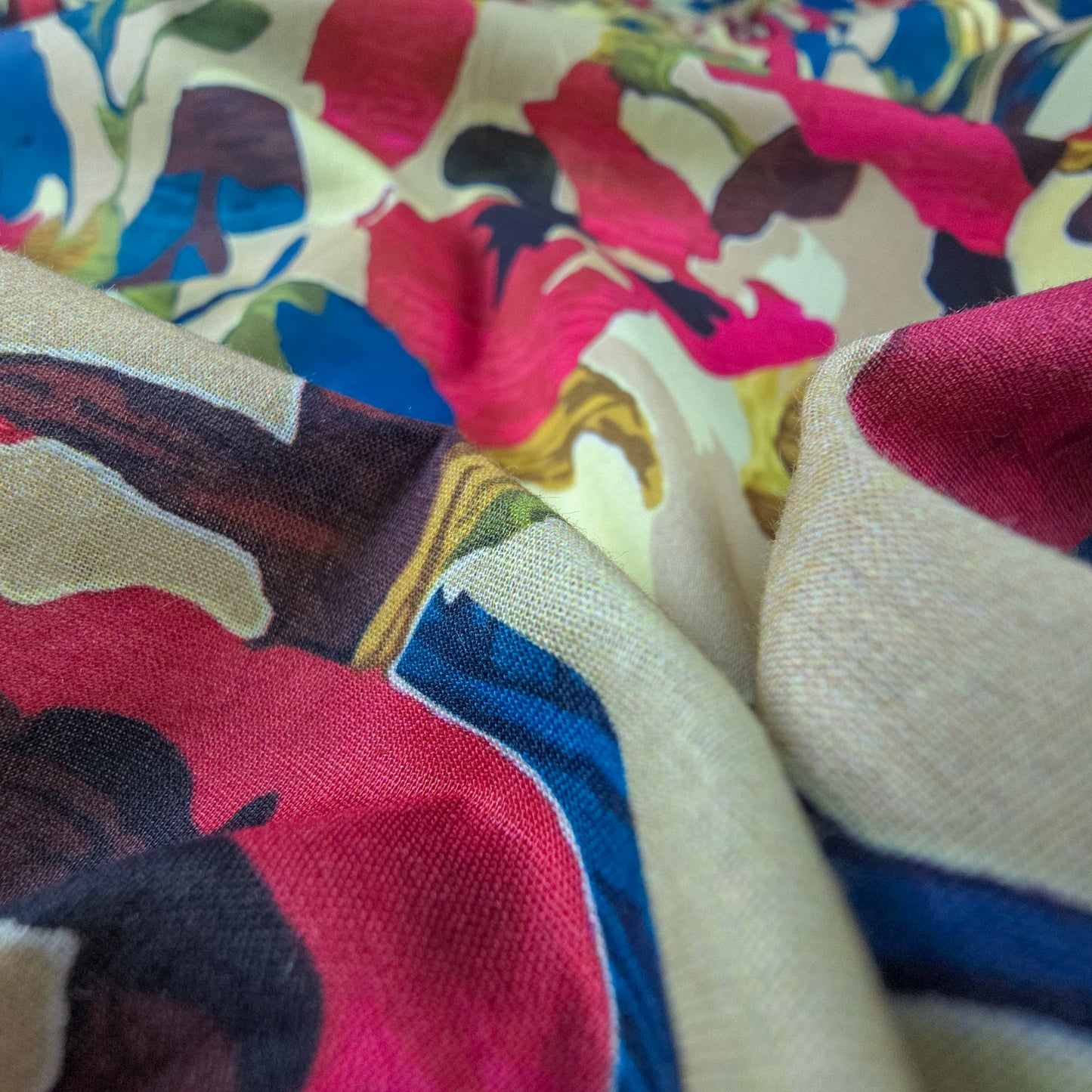Bold Tropical Floral Printed Cambric Fabric