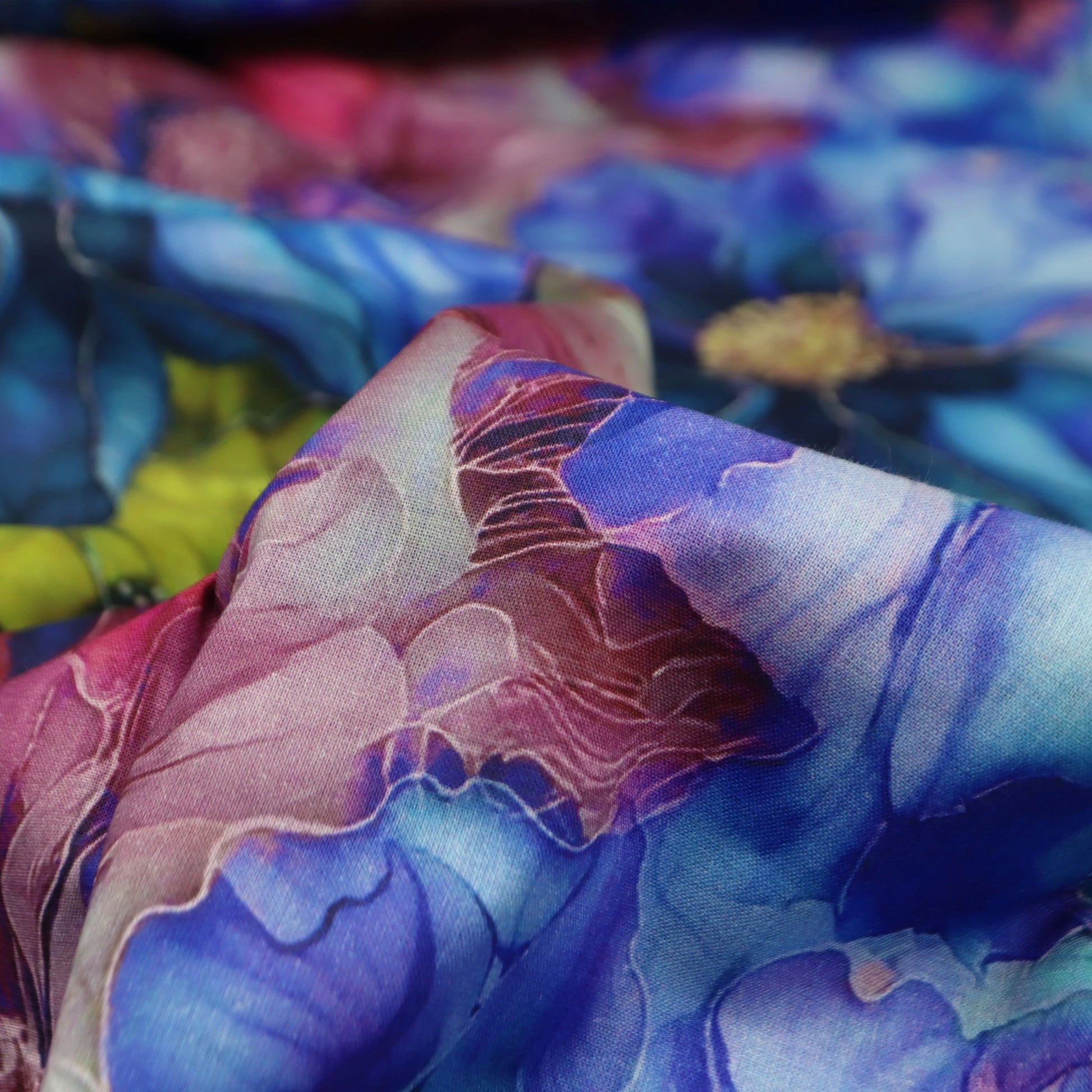 Floral Bloom Cambric Fabric - Kapaas