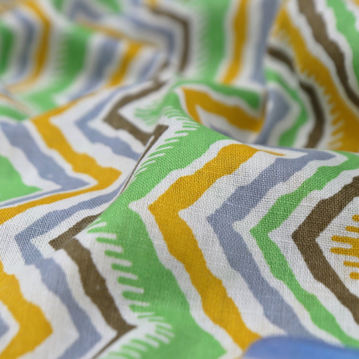Geometric Zigzag Cambric Fabric - Kapaas