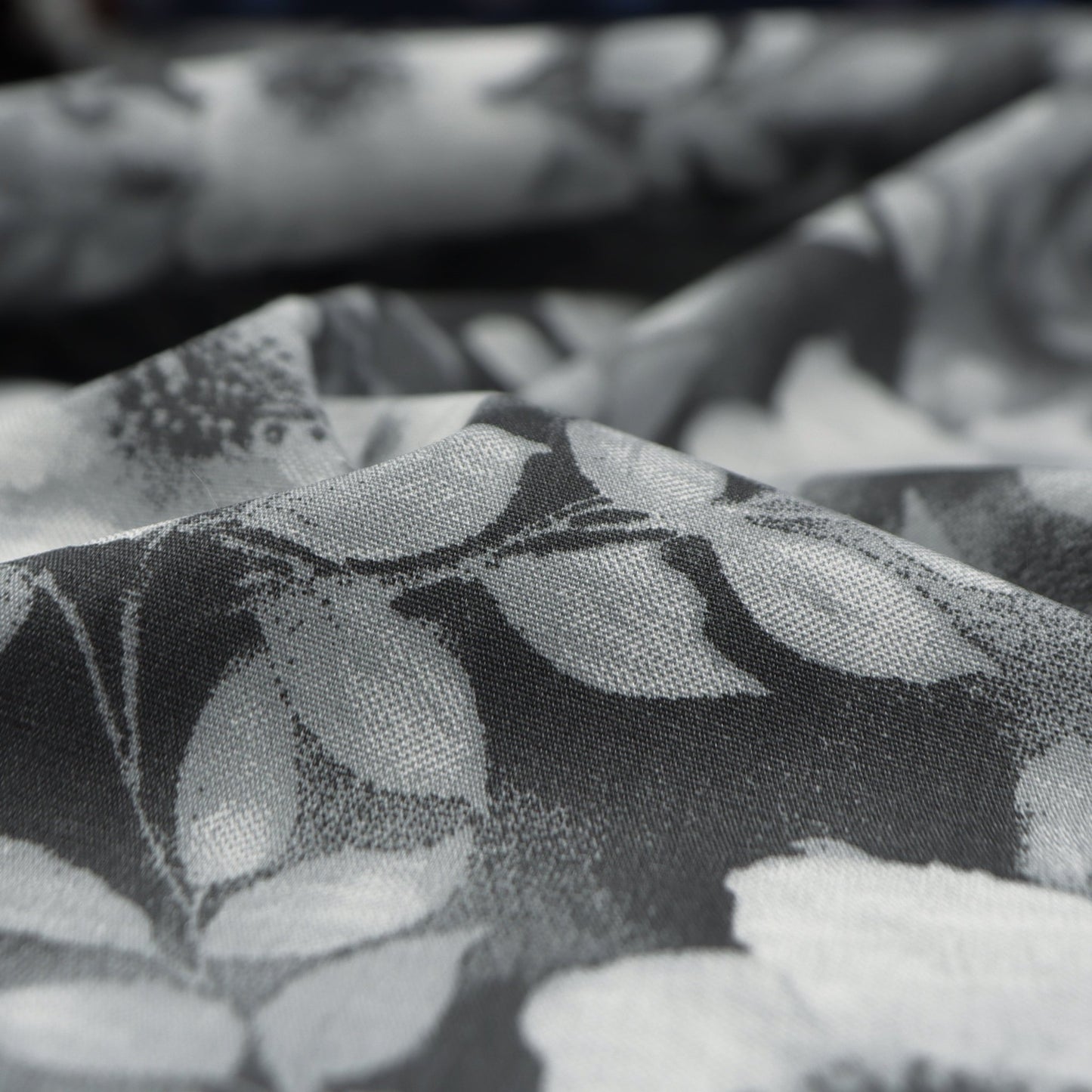 Soft Bloom Floral Poplin Fabric - Kapaas